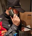为旅客支招 怀化铁路乘警手写广播词宣传安全旅行知识