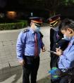 心系旅客，列车长这样做！