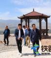 青海省总工会党组成员、副主席吴建军等一行到中铁二十一局四公司青海分公司化隆砂石料厂调研