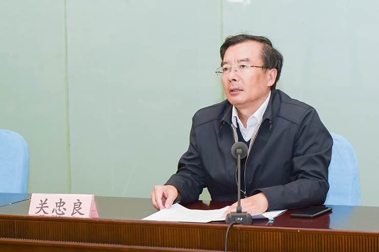 说明: C:\Users\lenovo\Desktopd42a8c1f30dd57381d2e0622b8216.jpg